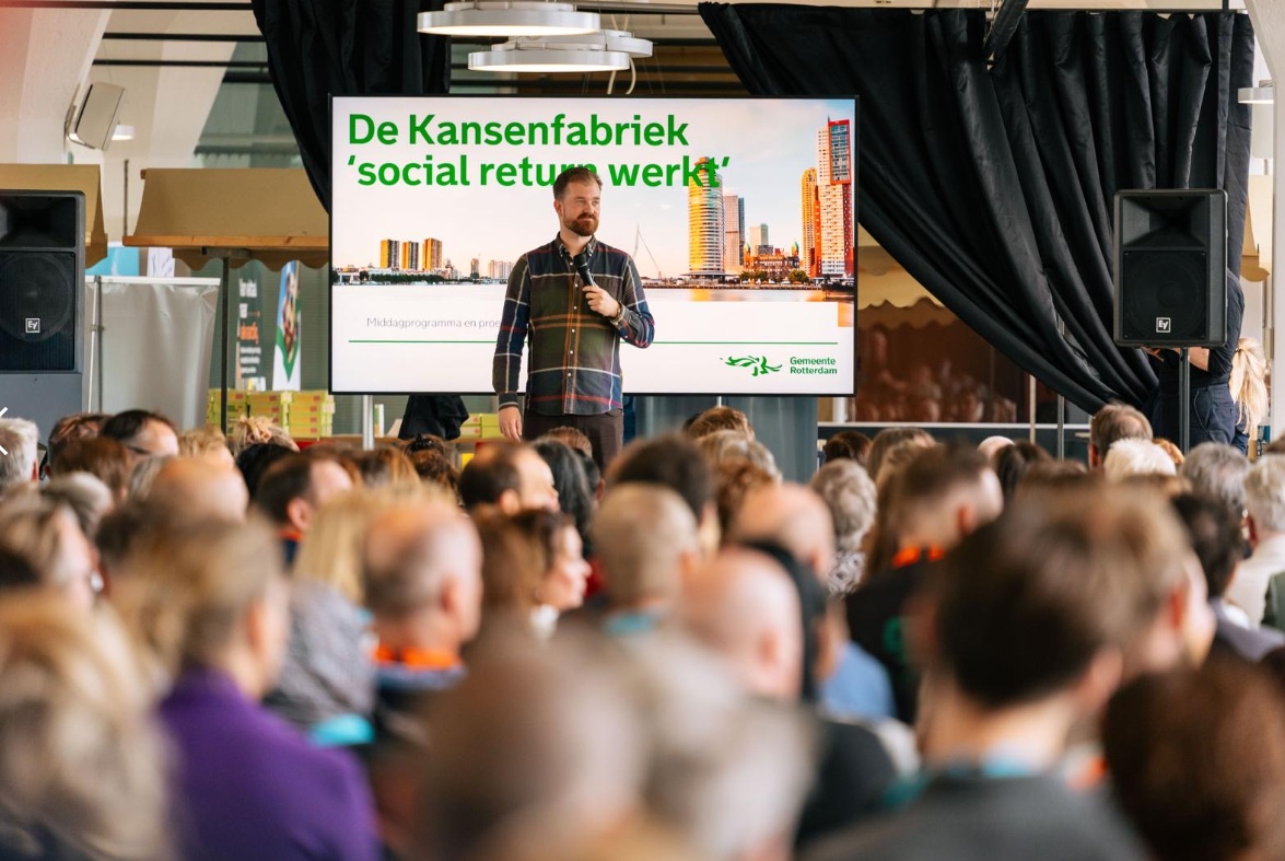 Social return werkt! - 30 jaar social return in Rotterdam